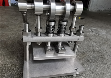 快速成型技術(shù)及機械零件加工!